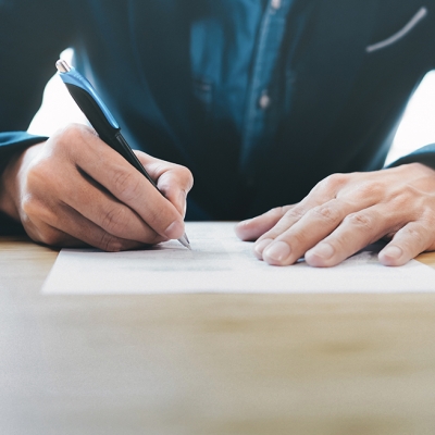  Brasil supera expectativas com abertura recorde de 394.989 vagas formais de trabalho em outubro 